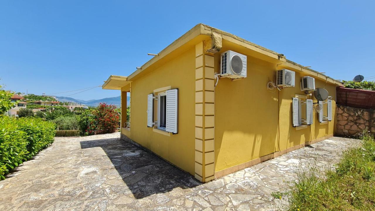 Village Home Next To The Sea Sarandë エクステリア 写真